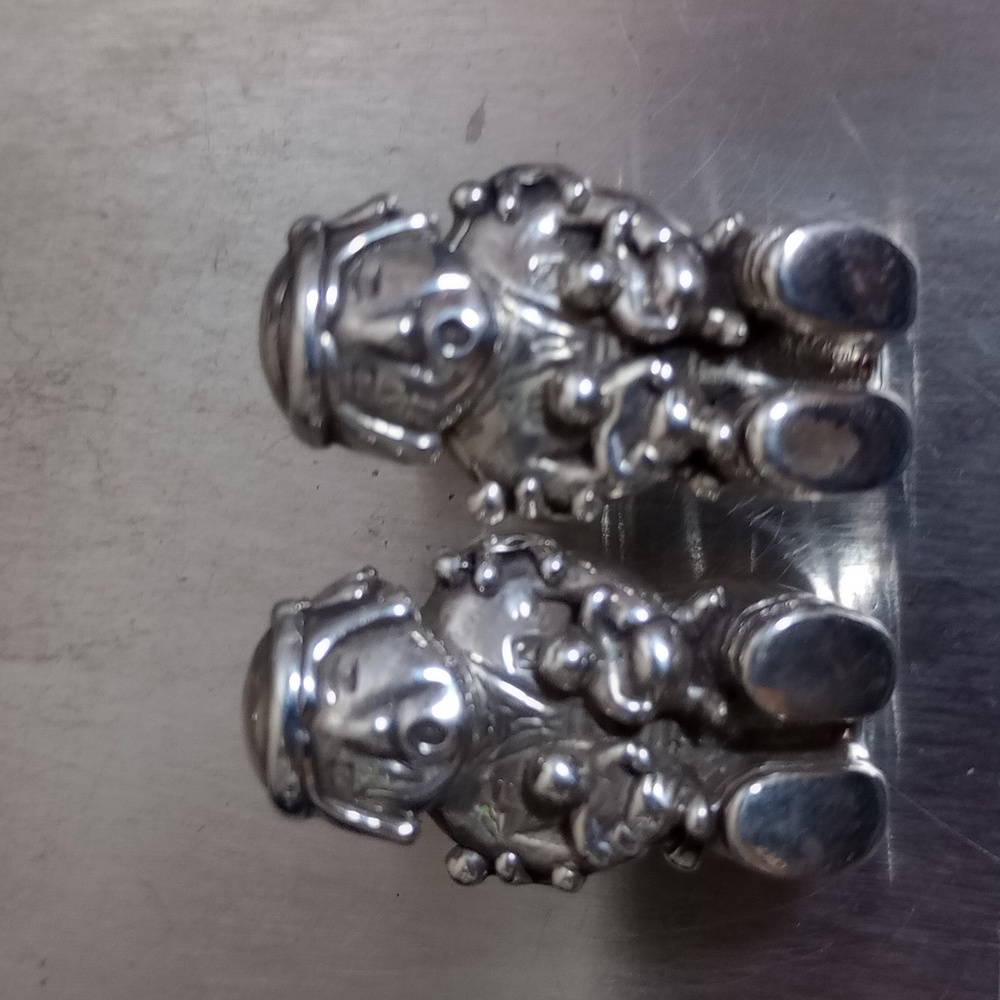 Storyteller Vintage Native American Sterling Silver  Stud Earrings - Picture 13 of 14